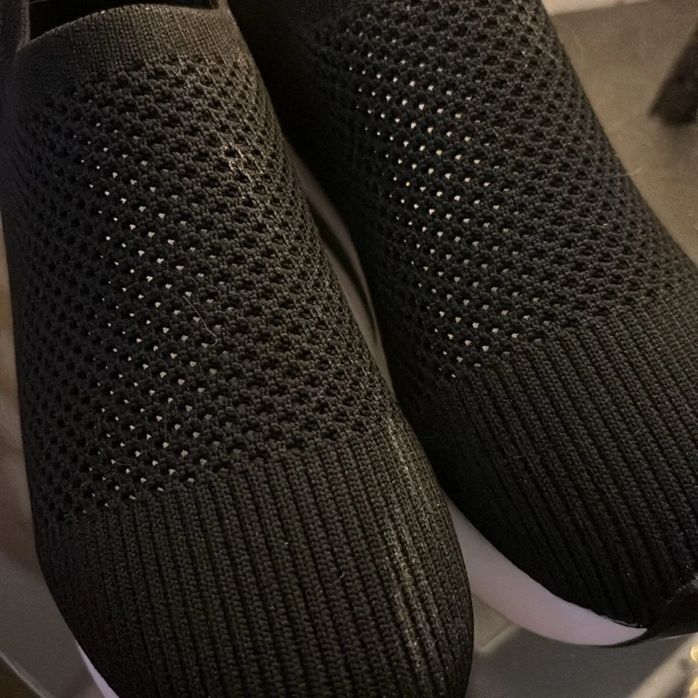 Black Slip-On Platform Sneakers for Women - Comfortable Knit Casual Shoe